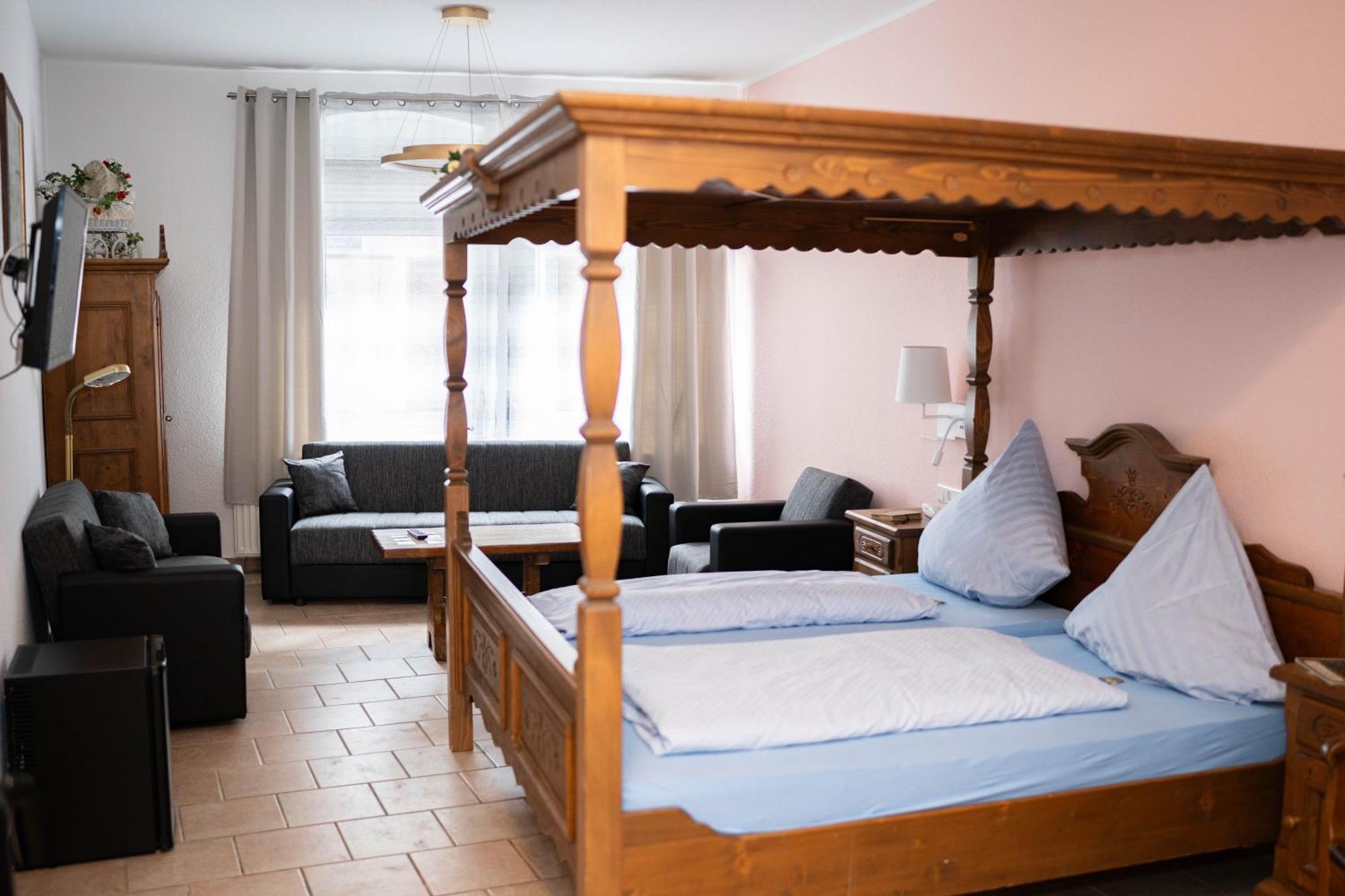 Hotel Restaurant Wolfsschlucht Gmbh Bad Muenstereifel Zewnętrze zdjęcie