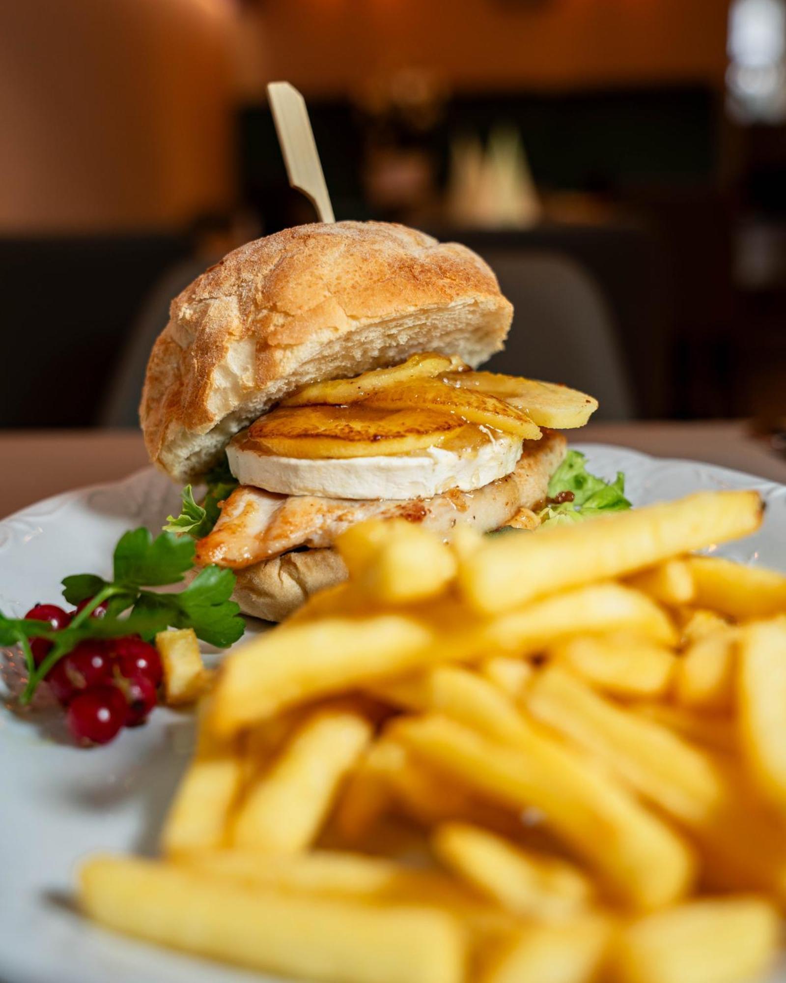 Hotel Restaurant Wolfsschlucht Gmbh Bad Muenstereifel Zewnętrze zdjęcie