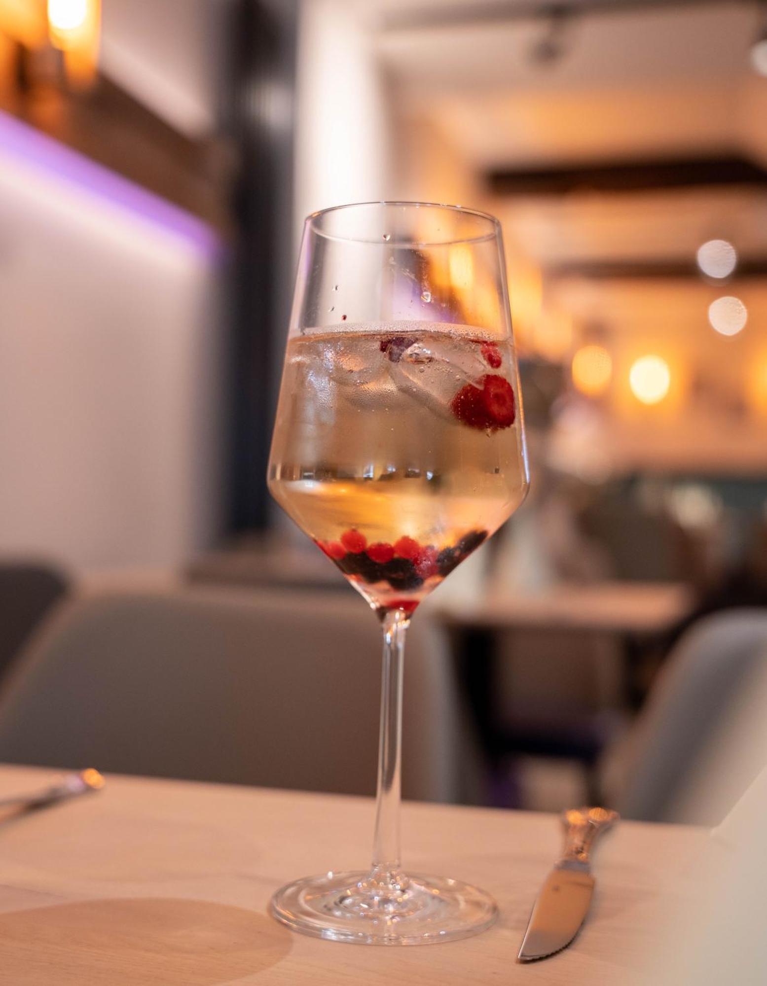 Hotel Restaurant Wolfsschlucht Gmbh Bad Muenstereifel Zewnętrze zdjęcie